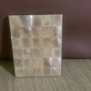 Vintage Beautiful mother of pearls cigarette case